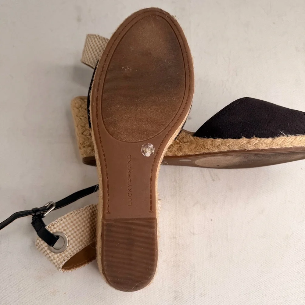 Lucky Brand wedge sandals black and tan canvas